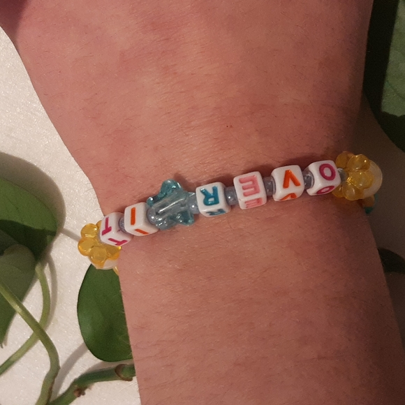 "OverIt" Bead Bracelet - Picture 3 of 3